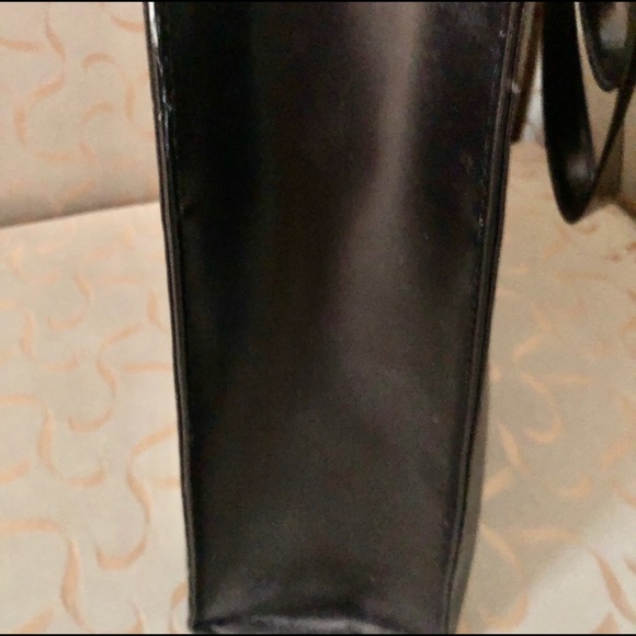 Louis Vuitton Vintage Epi Bag - Picture 10 of 16